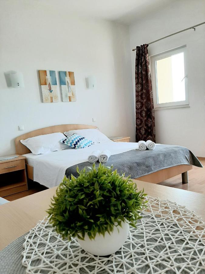 Apartments Akmadzic มาคาร์สกา ภายนอก รูปภาพ