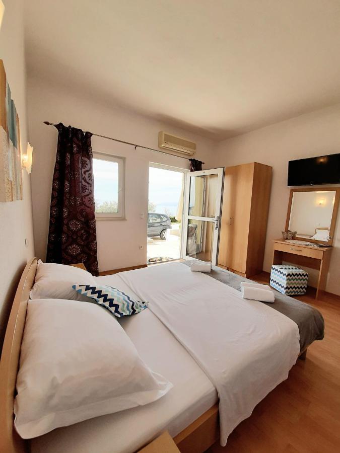 Apartments Akmadzic มาคาร์สกา ภายนอก รูปภาพ