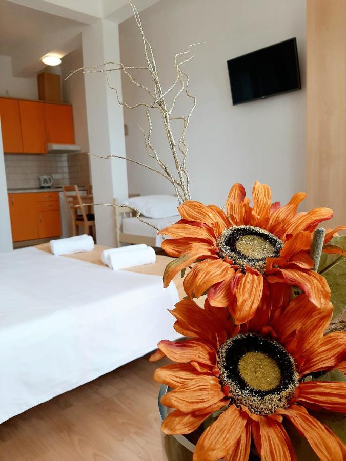Apartments Akmadzic มาคาร์สกา ภายนอก รูปภาพ
