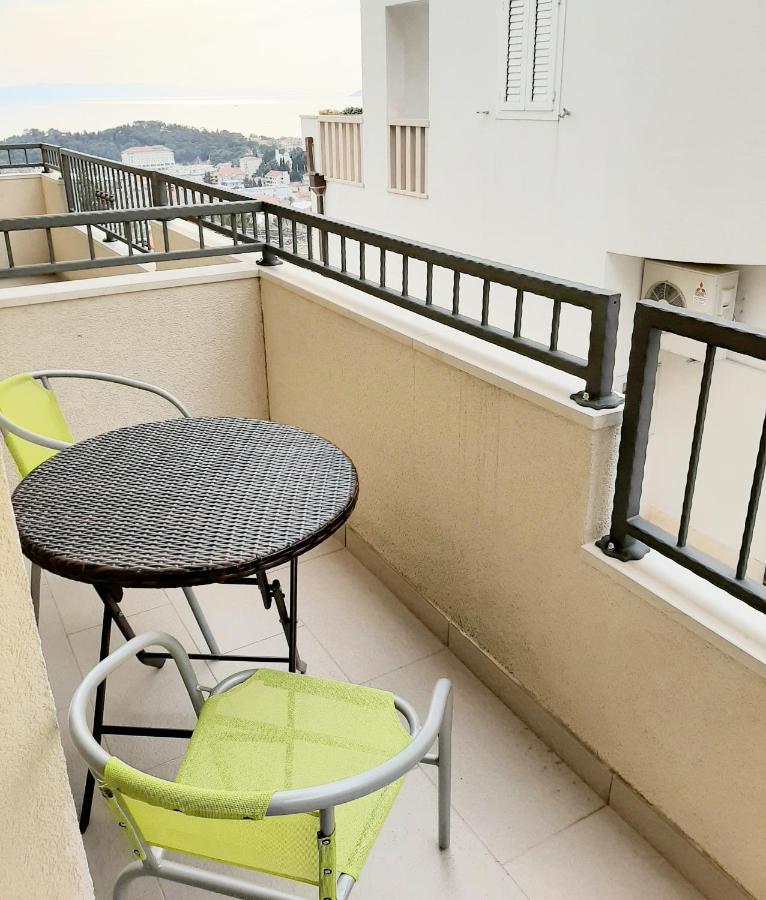 Apartments Akmadzic มาคาร์สกา ภายนอก รูปภาพ
