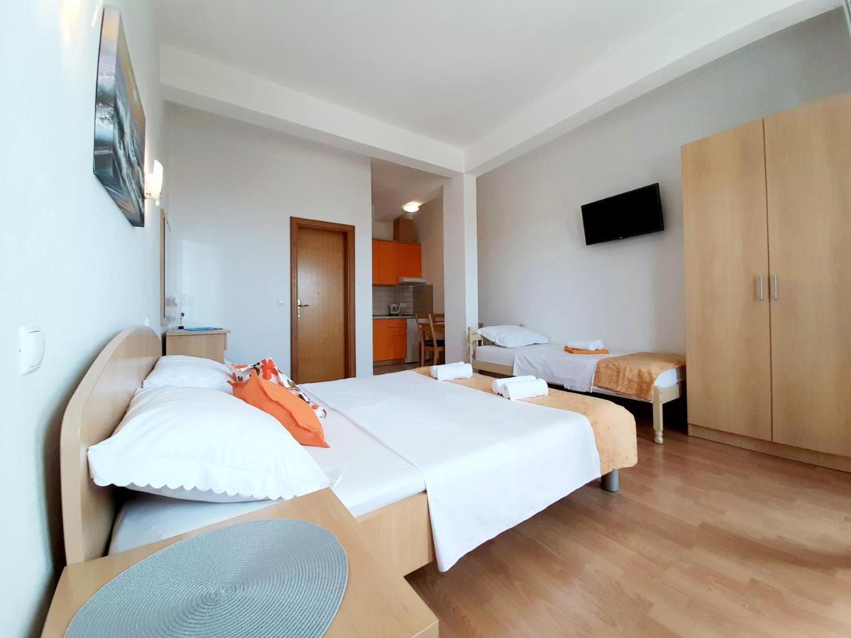 Apartments Akmadzic มาคาร์สกา ภายนอก รูปภาพ