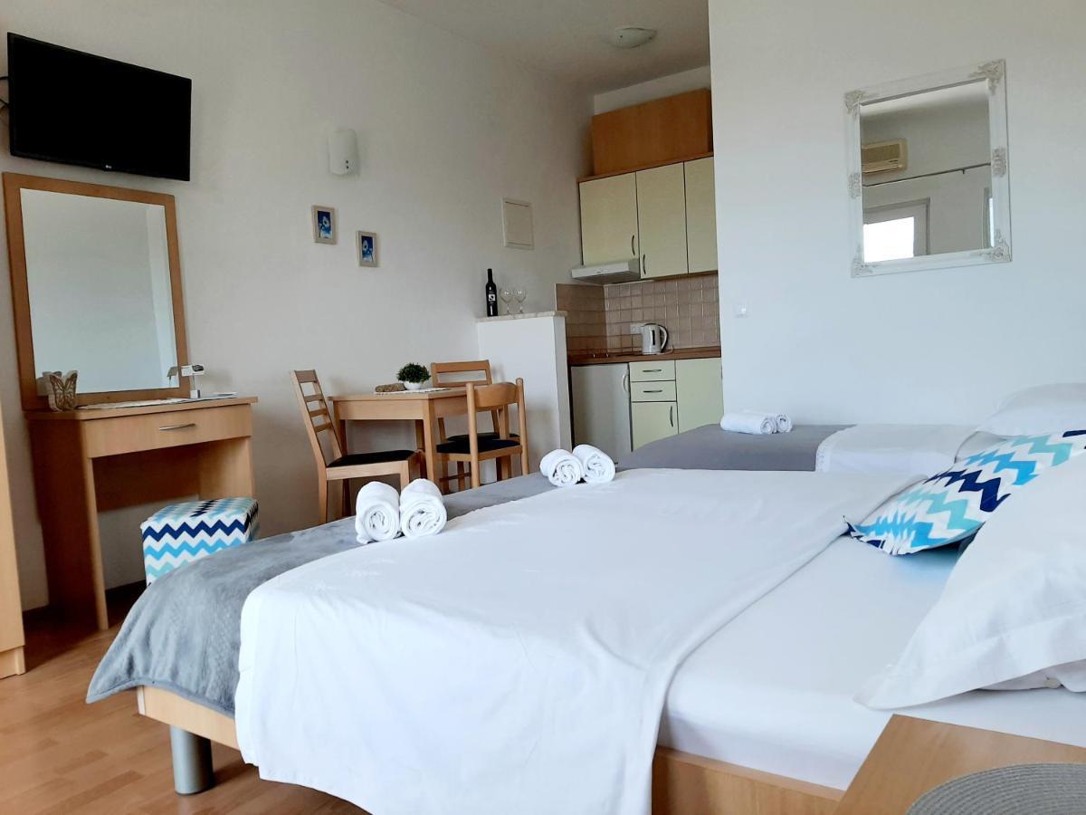 Apartments Akmadzic มาคาร์สกา ภายนอก รูปภาพ