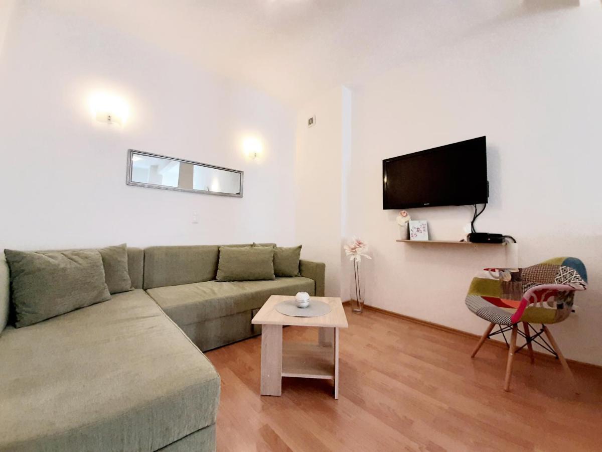 Apartments Akmadzic มาคาร์สกา ภายนอก รูปภาพ